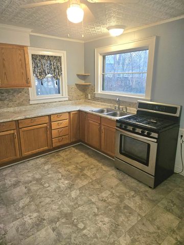 1040 Jennette Avenue NW, Grand Rapids, MI 49504