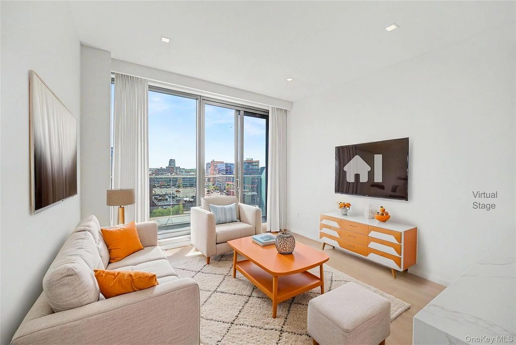 35-32 Leavitt Street 12B, Flushing, NY 11354 — photo 3