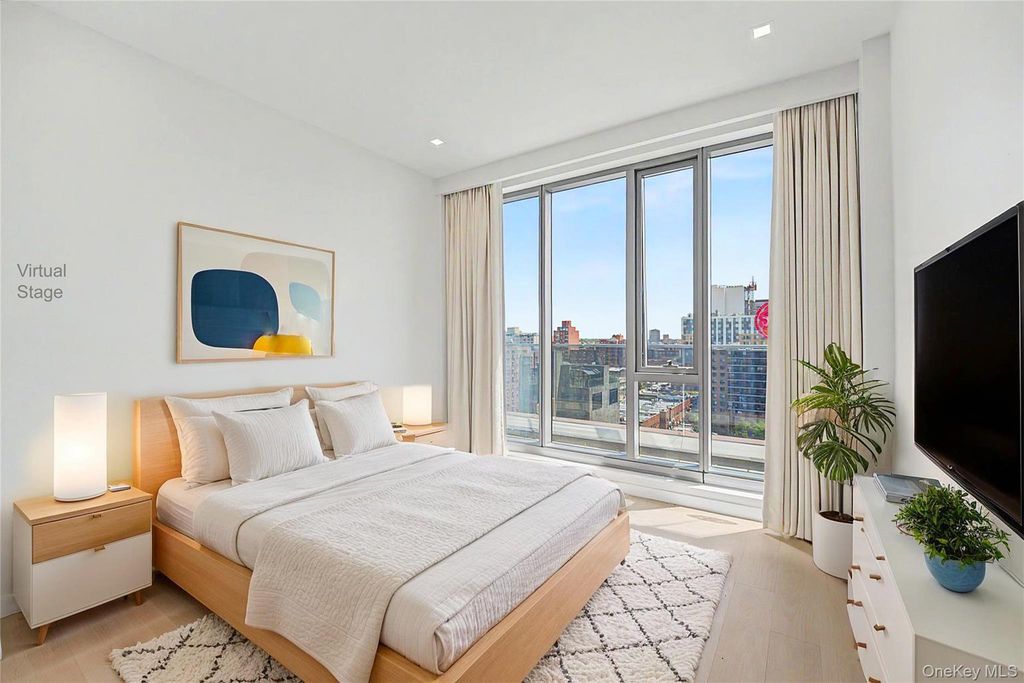35-32 Leavitt Street 12B, Flushing, NY 11354 — photo 4