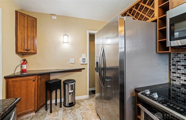 2800 Cornell Drive, Dayton, OH 45406