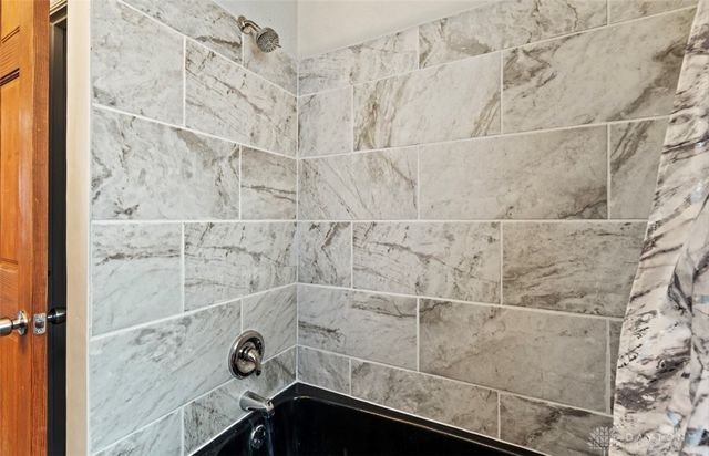 2800 Cornell Drive, Dayton, OH 45406