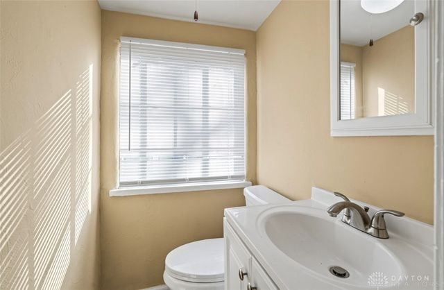 2800 Cornell Drive, Dayton, OH 45406