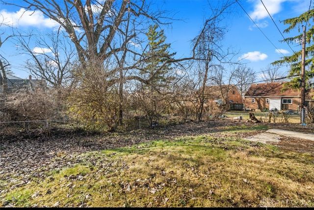 2800 Cornell Drive, Dayton, OH 45406