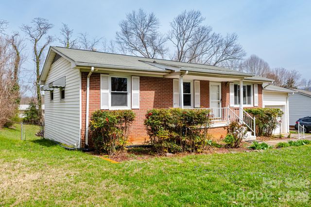 56 Skyview Terrace, Asheville, NC 28806