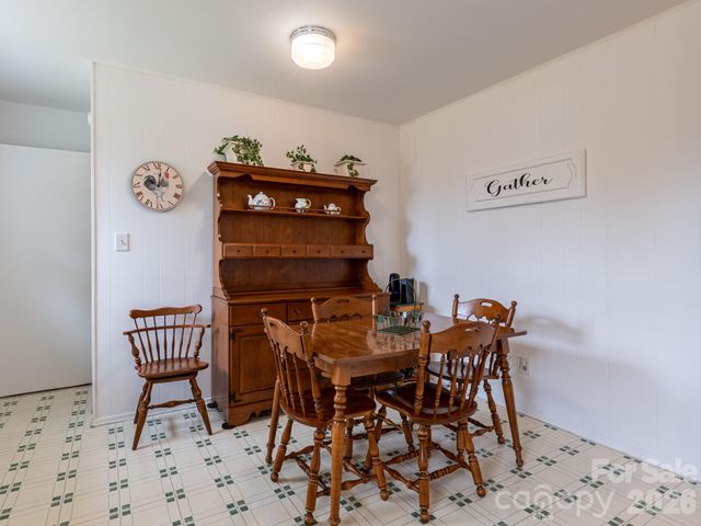 56 Skyview Terrace, Asheville, NC 28806