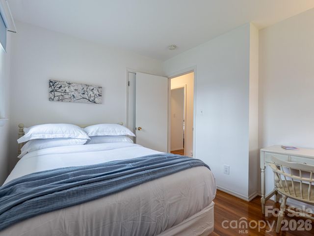 56 Skyview Terrace, Asheville, NC 28806