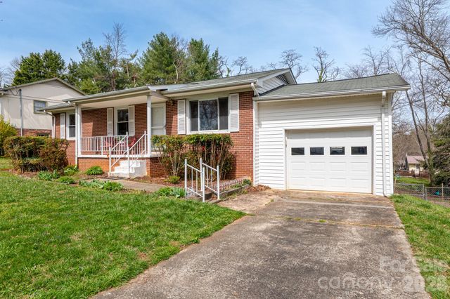 56 Skyview Terrace, Asheville, NC 28806