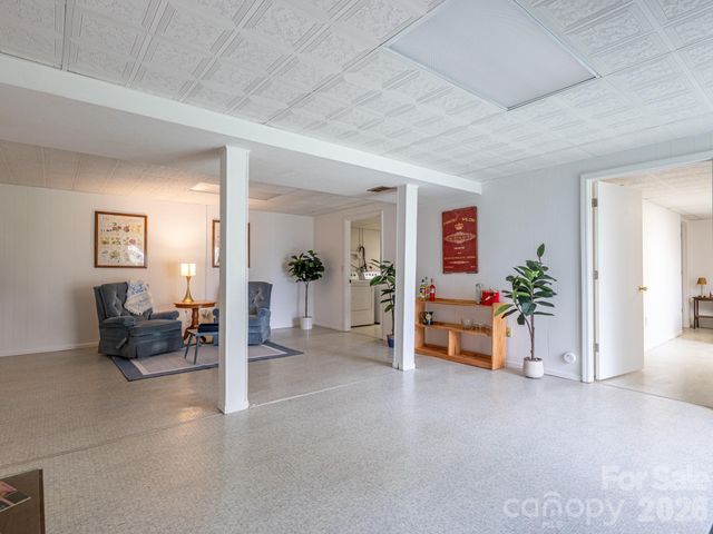 56 Skyview Terrace, Asheville, NC 28806