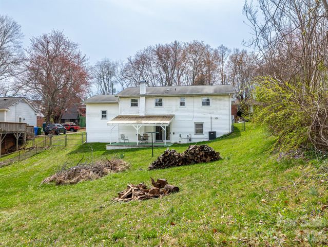 56 Skyview Terrace, Asheville, NC 28806