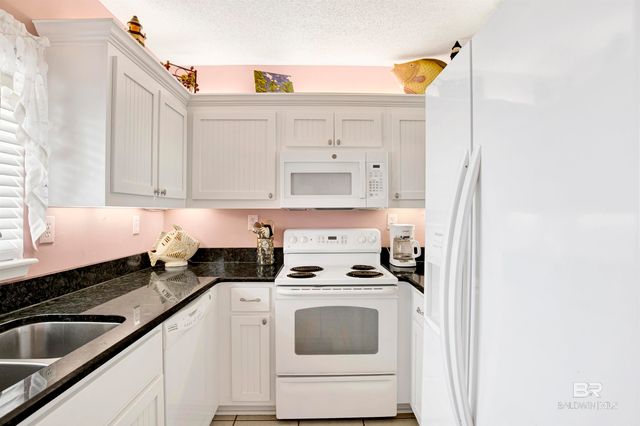 1027 W Beach Boulevard 112, Gulf Shores, AL 36542