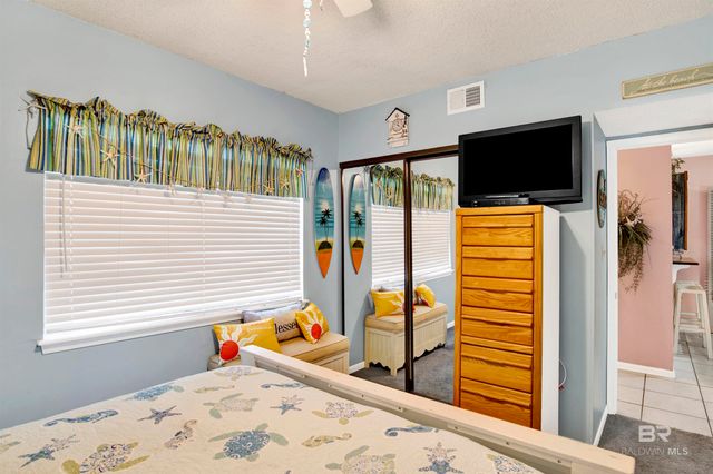 1027 W Beach Boulevard 112, Gulf Shores, AL 36542