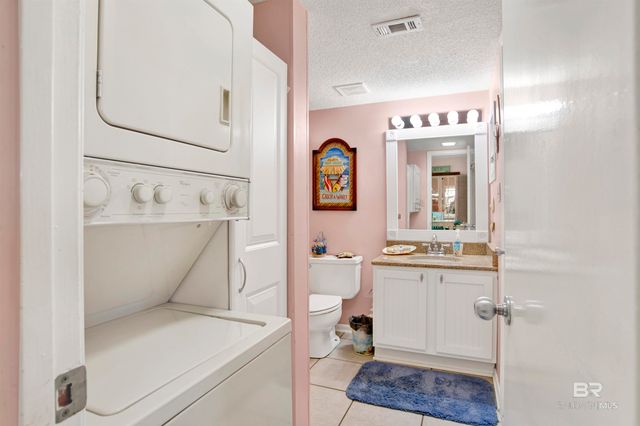 1027 W Beach Boulevard 112, Gulf Shores, AL 36542