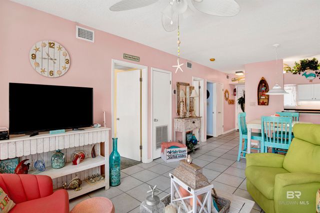 1027 W Beach Boulevard 112, Gulf Shores, AL 36542
