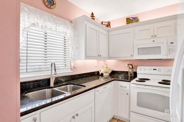 1027 W Beach Boulevard 112, Gulf Shores, AL 36542