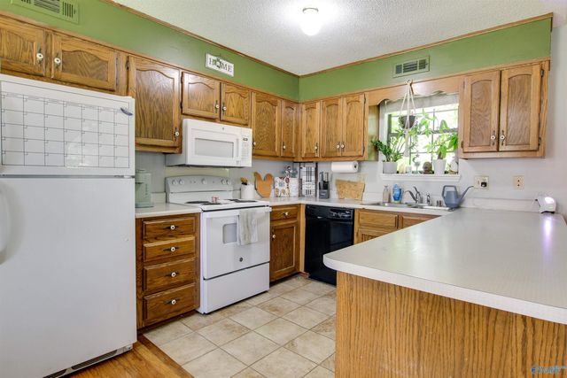 301 Oak Street, Decatur, AL 35601