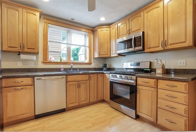 38-40 Cherry St, Medford, MA 02155