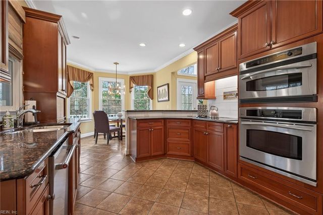 113 Stratton, Williamsburg, VA 23188