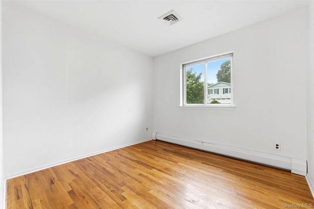 223 Newport Avenue, Tappan, NY 10983