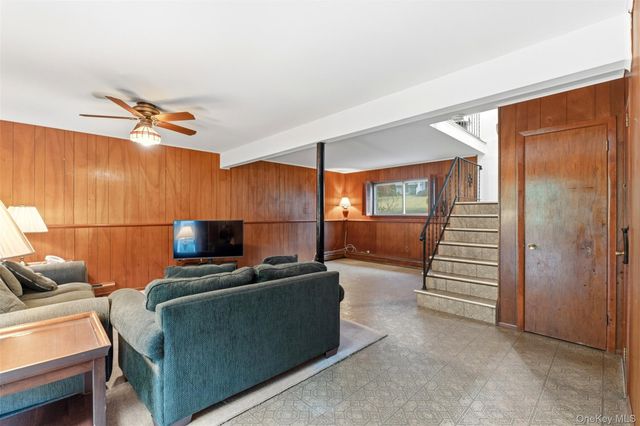 223 Newport Avenue, Tappan, NY 10983