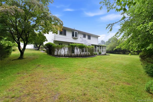 223 Newport Avenue, Tappan, NY 10983