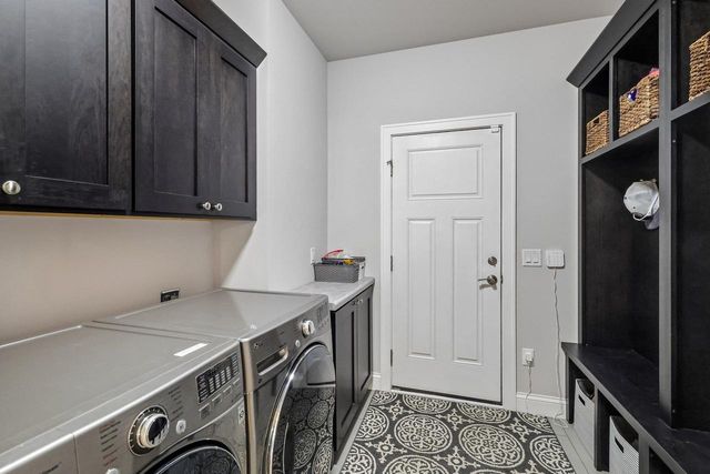 4538 E Oak Lane, Windsor, WI 53598