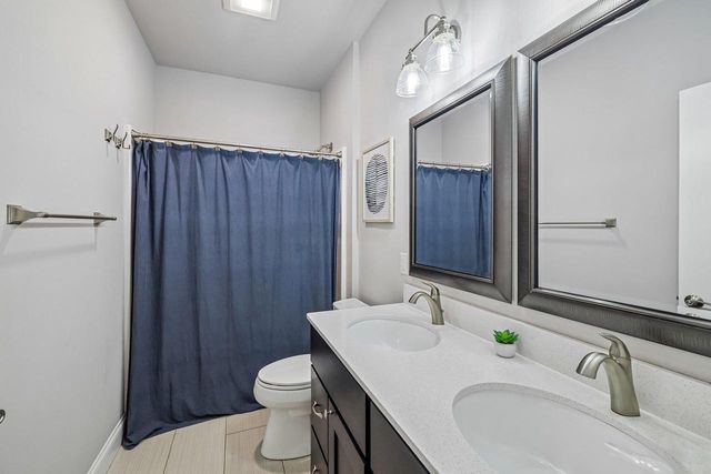 4538 E Oak Lane, Windsor, WI 53598