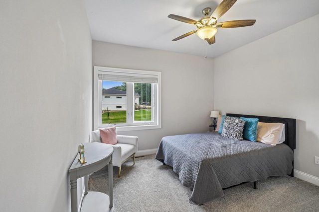4538 E Oak Lane, Windsor, WI 53598