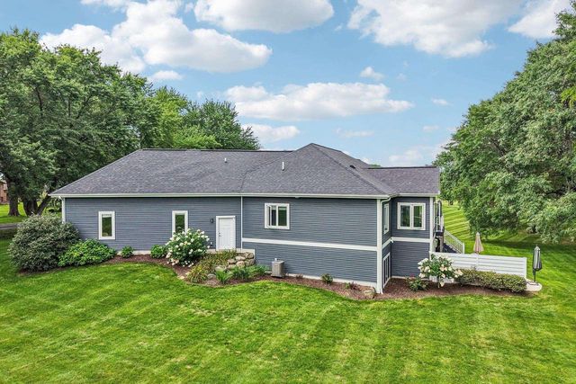 4538 E Oak Lane, Windsor, WI 53598