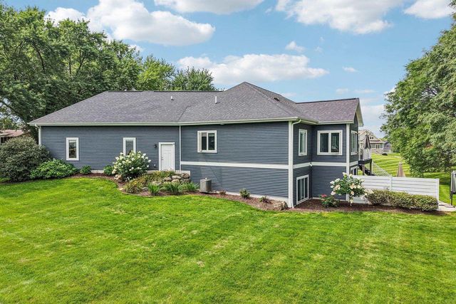 4538 E Oak Lane, Windsor, WI 53598