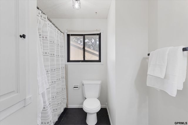 3506 Lynnwood Drive, Bellevue, NE 68123