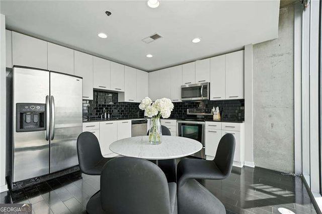 3324 Peachtree Road 1712, Atlanta, GA 30326