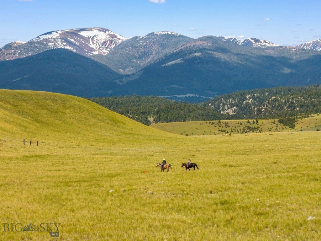 6385 Mt Highway 41, Whitehall, MT 59759