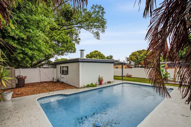 4149 MONTROSE COURT, Orlando, FL 32812