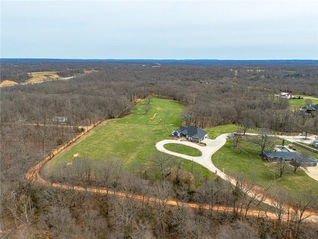 12189 bedrock lane, Bentonville, AR 72712