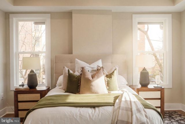 3740 KANAWHA ST NW, Washington, DC 20015