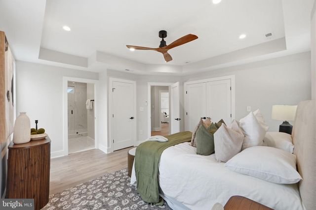 3740 KANAWHA ST NW, Washington, DC 20015