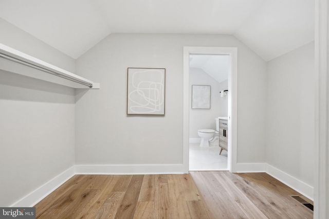 3740 KANAWHA ST NW, Washington, DC 20015