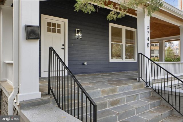 3740 KANAWHA ST NW, Washington, DC 20015