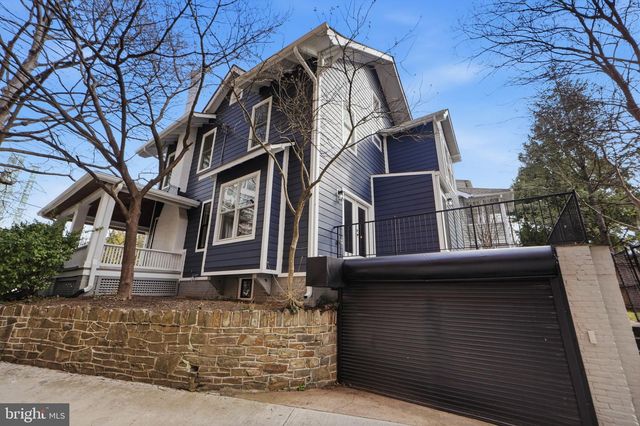 3740 KANAWHA ST NW, Washington, DC 20015