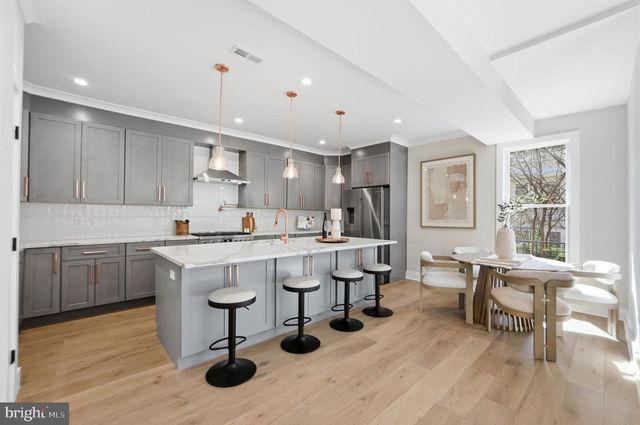 3740 KANAWHA ST NW, Washington, DC 20015