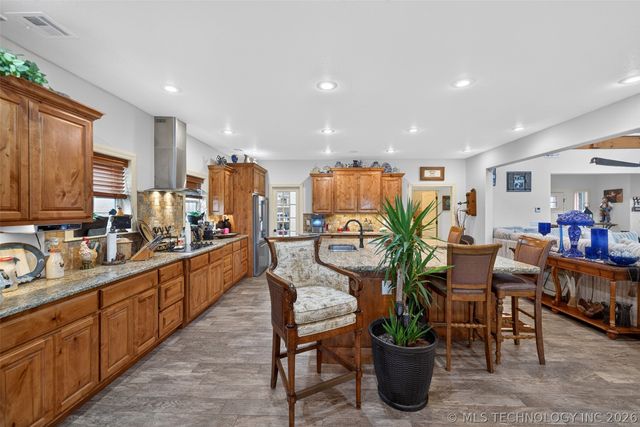 3284 Old Hwy 20 E, Pryor, OK 74361