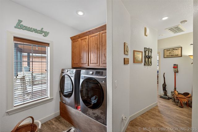 3284 Old Hwy 20 E, Pryor, OK 74361