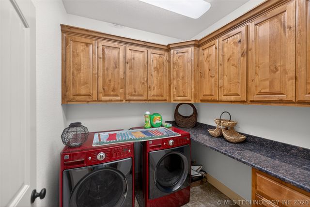 3284 Old Hwy 20 E, Pryor, OK 74361