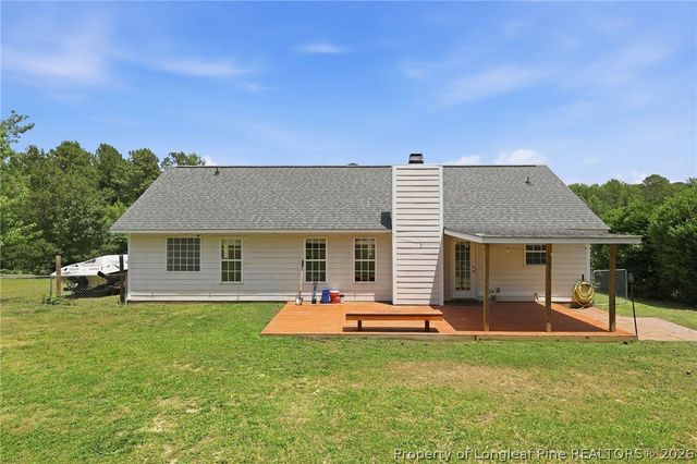 514 Northwoods Drive, Raeford, NC 28376