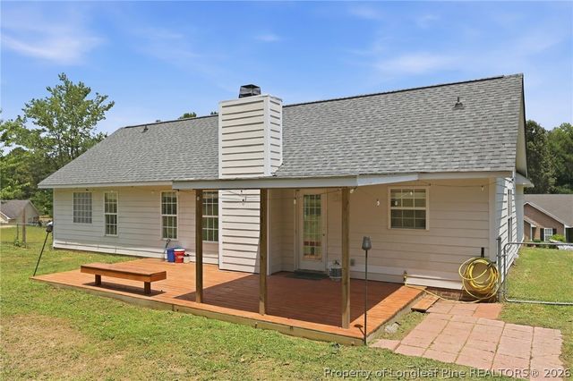 514 Northwoods Drive, Raeford, NC 28376