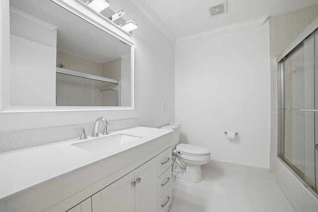 6070 SUNNY MANOR Court, Delray Beach, FL 33484