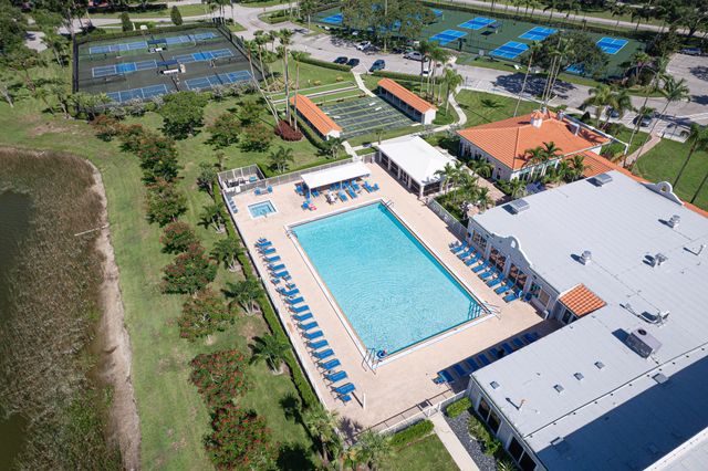 6070 SUNNY MANOR Court, Delray Beach, FL 33484