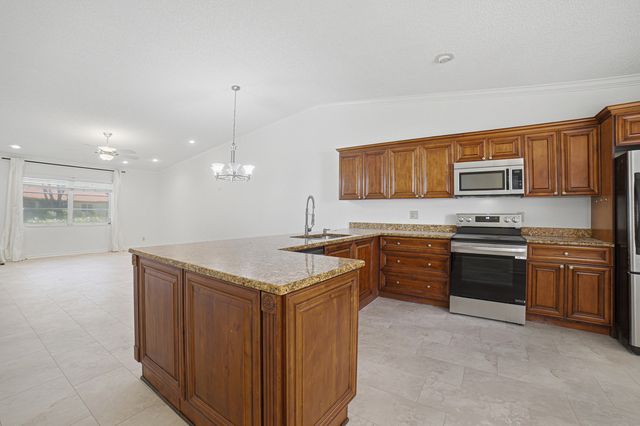 6070 SUNNY MANOR Court, Delray Beach, FL 33484
