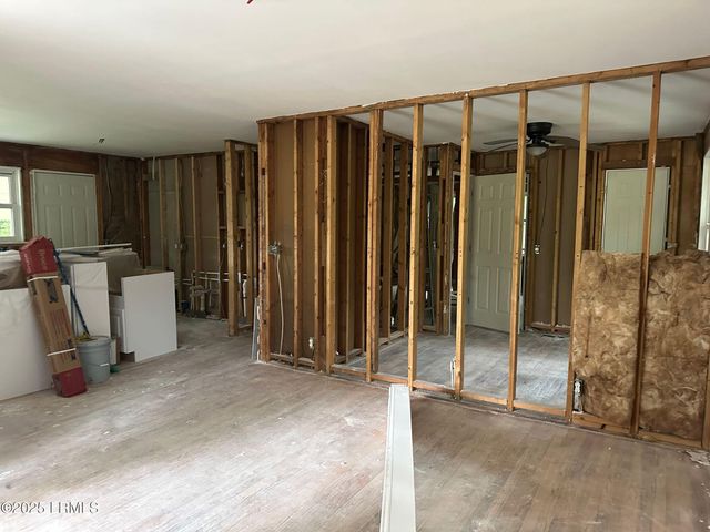 202 Sharon Avenue, Hampton, SC 29924