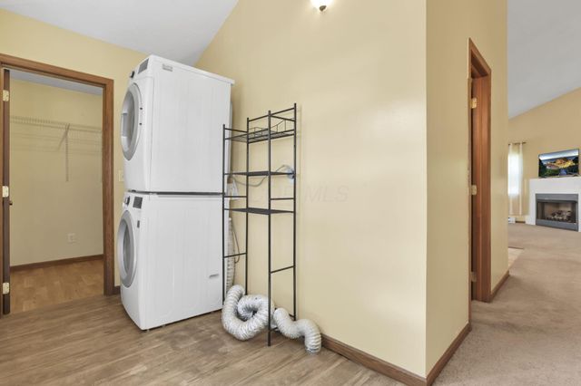 1176 Apple Valley Drive, Howard, OH 43028